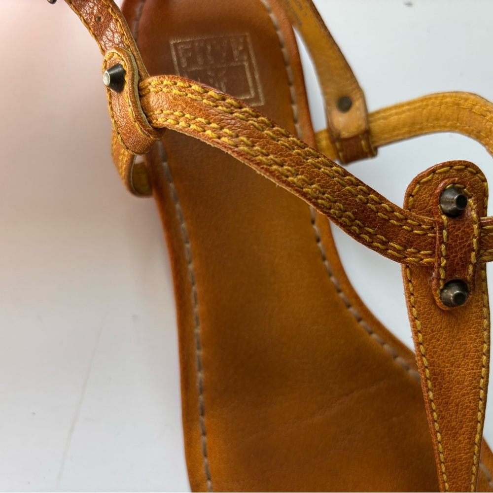 Frye Brown Leather Sandals Slim T- Strap Ankle Buckle Closure Size 8 - Picture 5 of 7